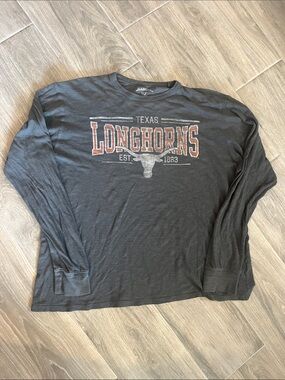 Lange Charcoal Graphic Crewneck Tee